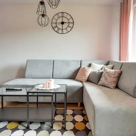 Apart-invest Pastelowy שצ'קלארסקה פוראובה