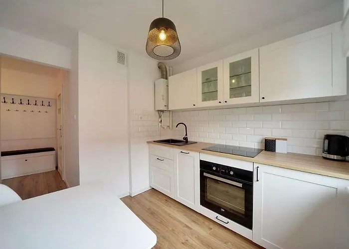 Apart-invest Pastelowy * 斯克拉斯卡波伦巴